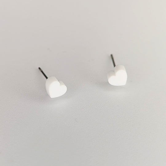 White Acrylic Cute Heart Stud Earrings