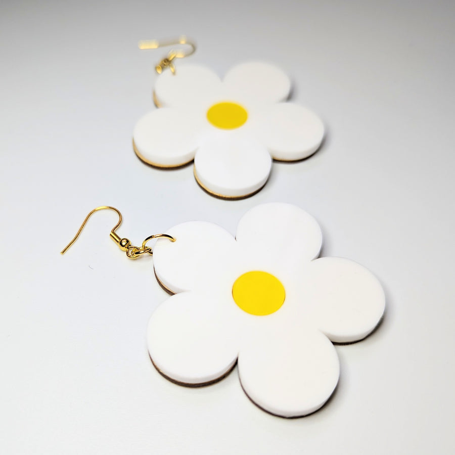 Oversized Acrylic Daisy Earrings