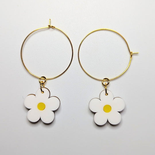 White & Yellow Daisy Acrylic Hoop Earrings