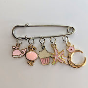 Kilt Pin Charm Brooch